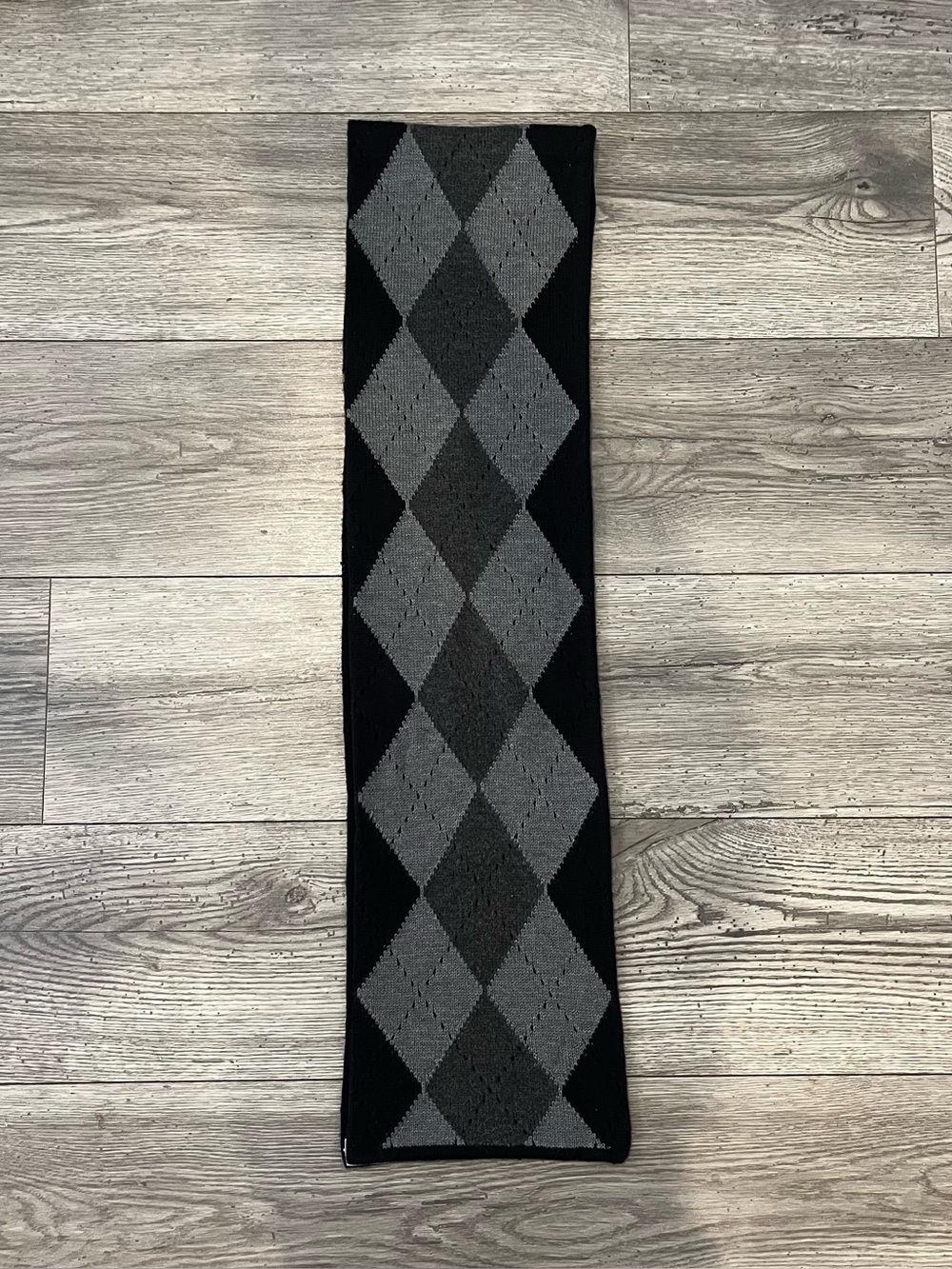 Charter Club Men's Gray & Black Argyle Knit Scarf Winter Preppy Rabbit Hair